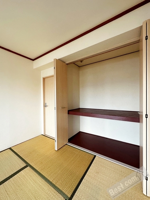 拡大写真:セラヴィ津久野 3階302の内観