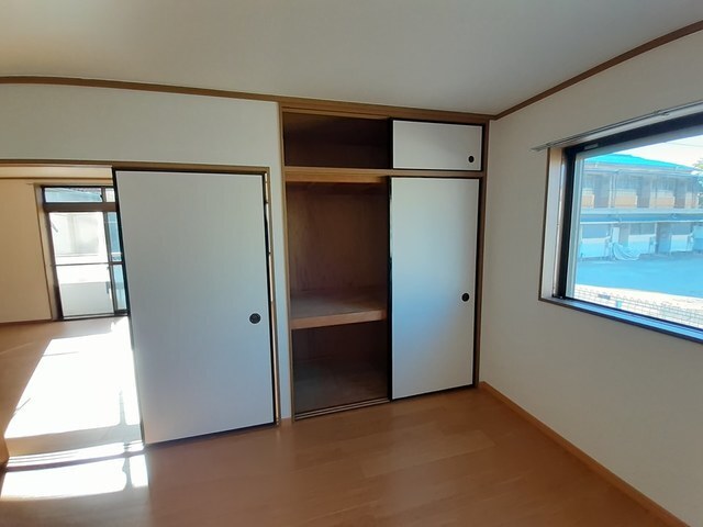 拡大写真:シャルマン上Ⅱ番館 1階101の内観