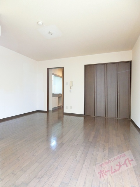 拡大写真:プレアール八田北町 3階307の内観