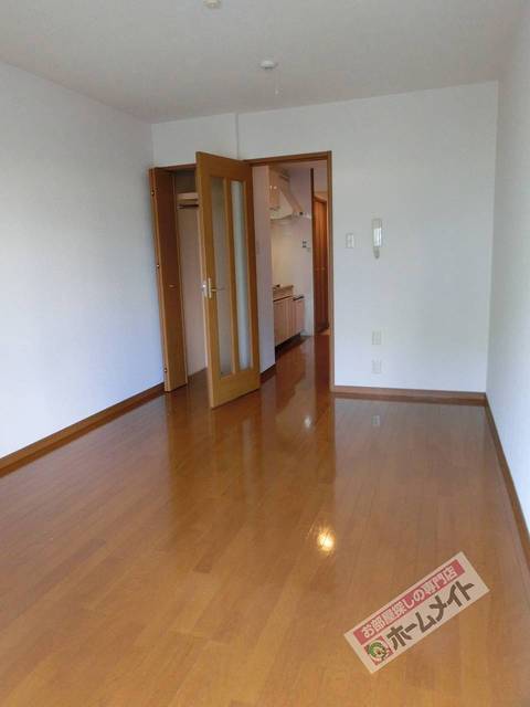 拡大写真:グランソレイユK&J壱番館 2階211の内観