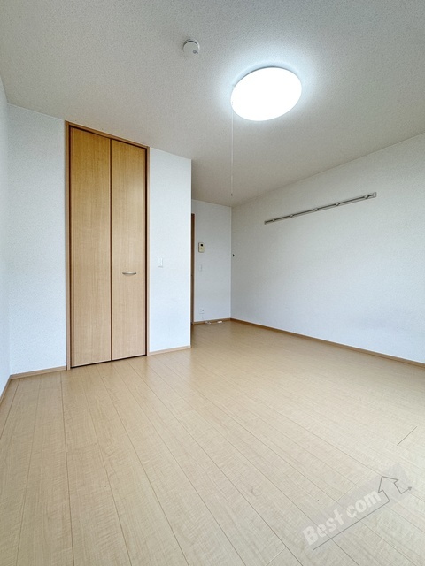 拡大写真:シャルト 1階105の内観
