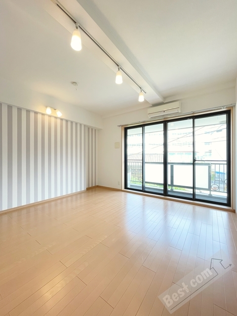 拡大写真：Casa de Perla 2階202の内観