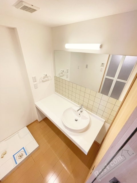 拡大写真:Casa de Perla 2階203の内観