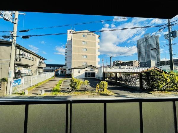 拡大写真:エルメゾン栗東 1階102の現地からの眺望