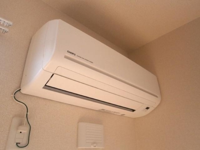 拡大写真:ベリーグラッド B 2階203のエアコン