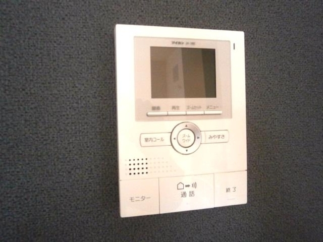 拡大写真:ベリーグラッド B 2階203の録画機能付きTVインターホン