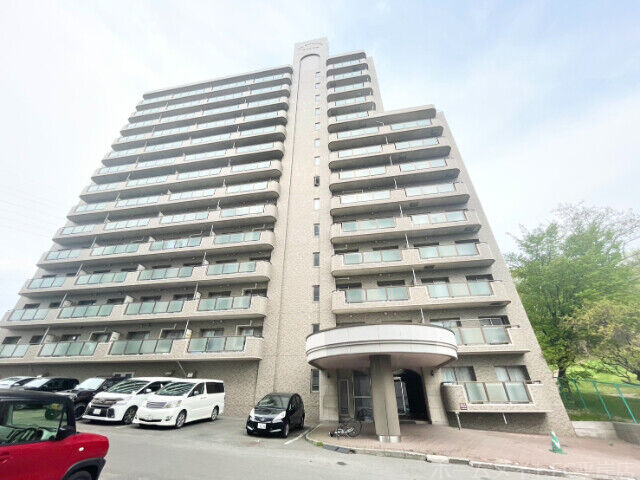 拡大写真:Gramercy Sapporo(グラマシー札幌) 3階303の建物外観