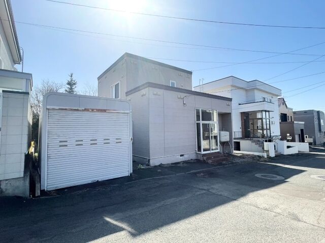 西岡5-11戸建の外観