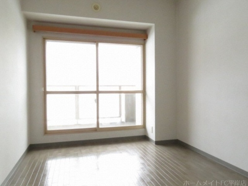 拡大写真:Gramercy Sapporo(グラマシー札幌) 3階303の洋室