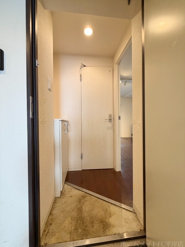 拡大写真:Asset Home Hiragishi 1階102の玄関