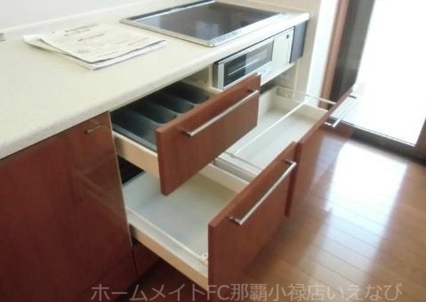 拡大写真:ウィングシャトー天久新都心 10階10のその他