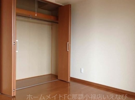 拡大写真:ウィングシャトー天久新都心 10階10の収納