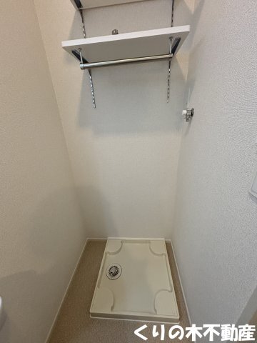 拡大写真:プレフェリート・Ⅲ 2階206の室内洗濯機置き場