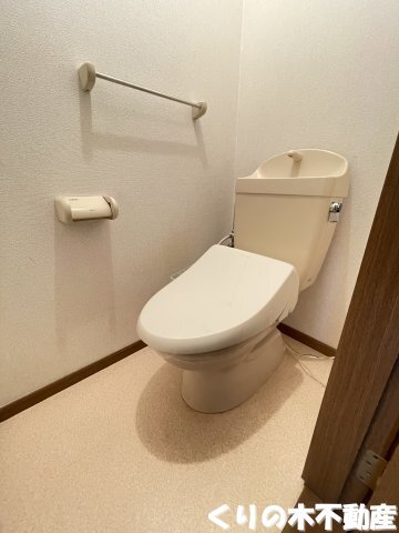 拡大写真:ヴェルセゾン 2階201の反転タイプのお部屋です(現況を優先します)