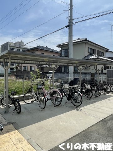 拡大写真:Klar TY V 2階202の駐輪場