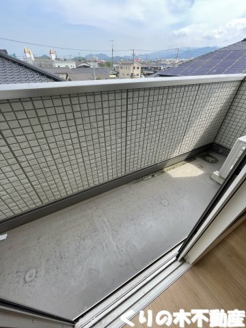拡大写真:D-room南鳥生 3階303のバルコニー付きです
