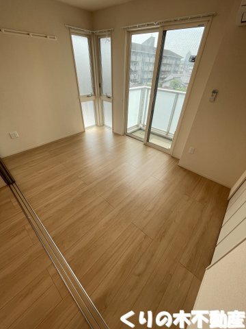 拡大写真:D-room南鳥生 3階303の寝室です