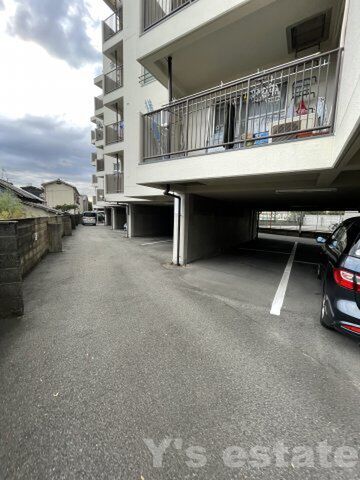 拡大写真：サンコート八尾 4階403の外観