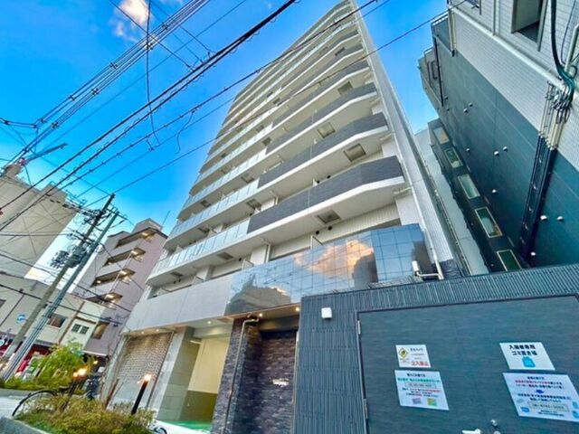 パラゴン布施駅前の外観