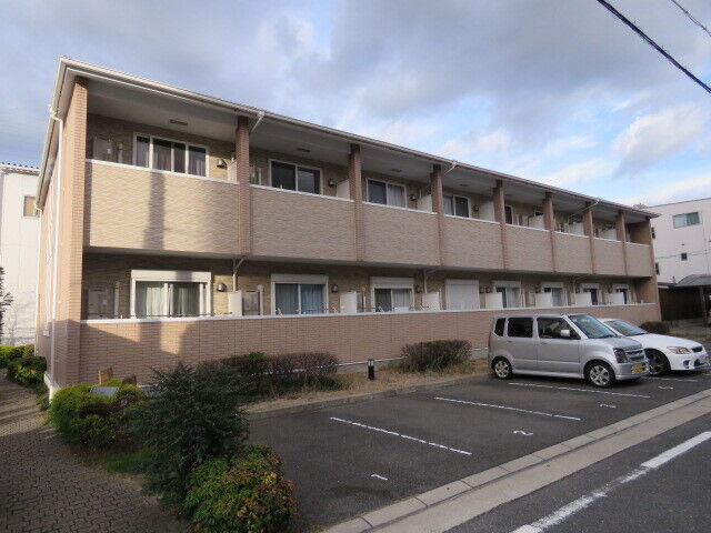 アーク島之内の外観