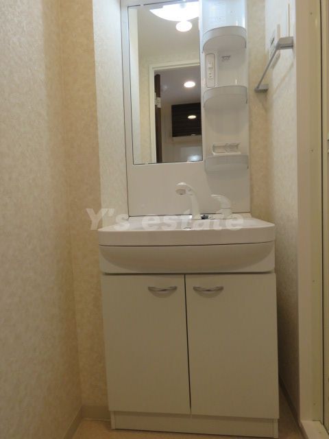 拡大写真:Luxe今里Ⅱ 9階906の洗面所