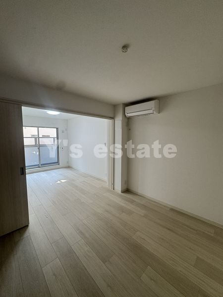 拡大写真:ラモーナ稲田本町 1階102の居間