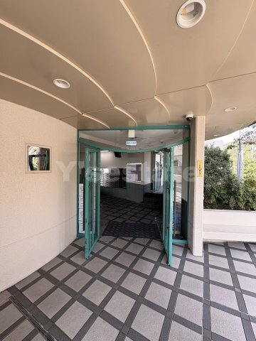 拡大写真:ディオフェルティ石切(311) 3階311のエントランス