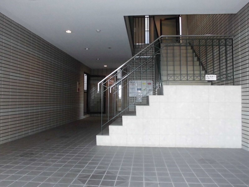 拡大写真:エステートサカイ 1階102のその他共有部分