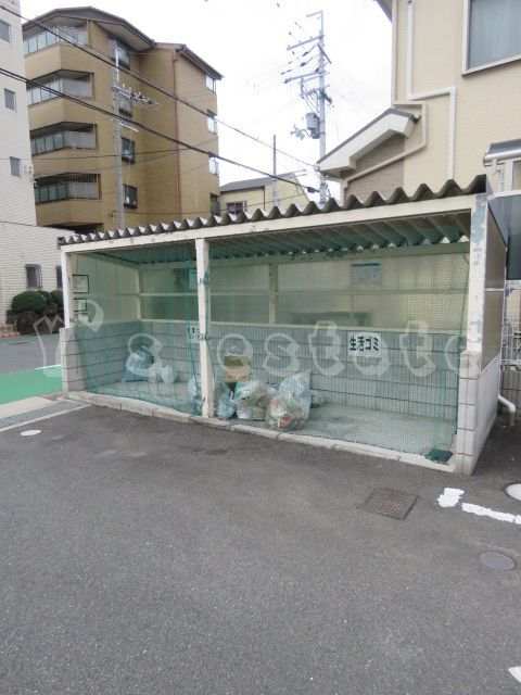 拡大写真:アルベージュ八戸ノ里Ⅱ番館 2階211のその他共有部分