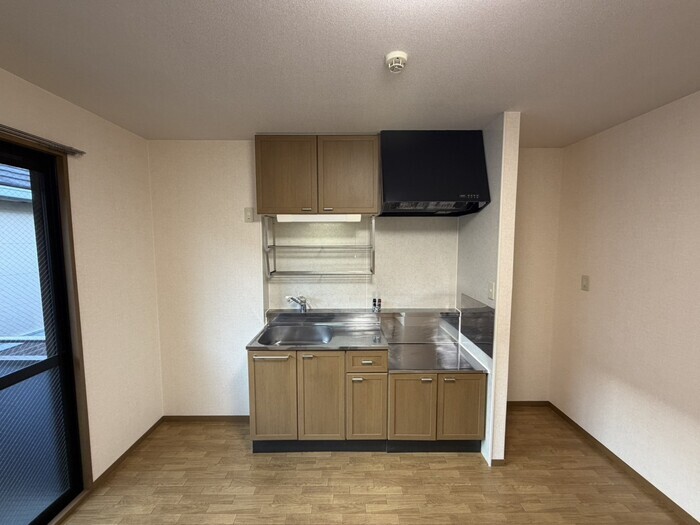 拡大写真:RIHITO八尾 B棟 1階203のキッチン