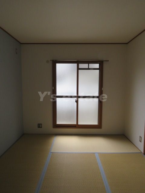 拡大写真:ファミリーコート大今里 3階302の和室