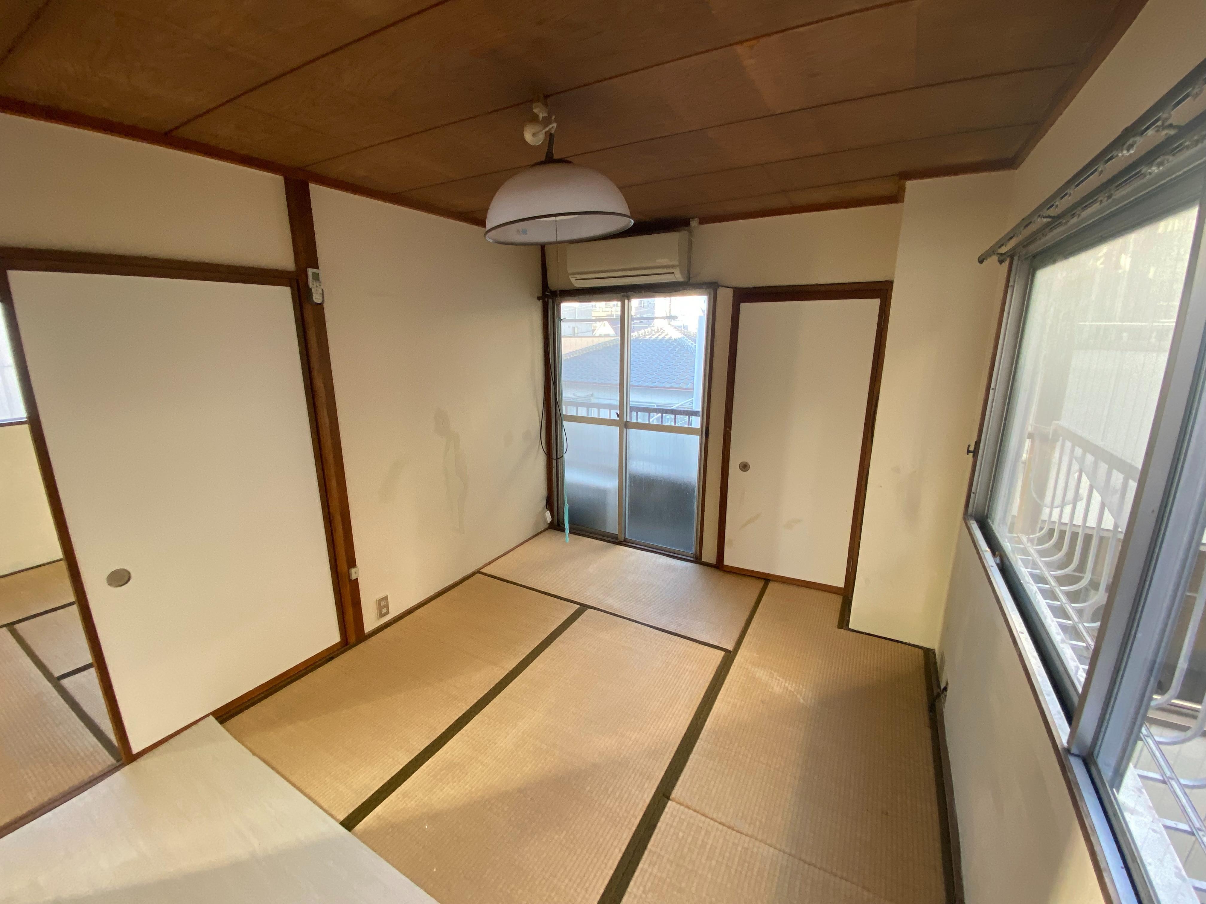 拡大写真:コーポ西山 3階302の内観