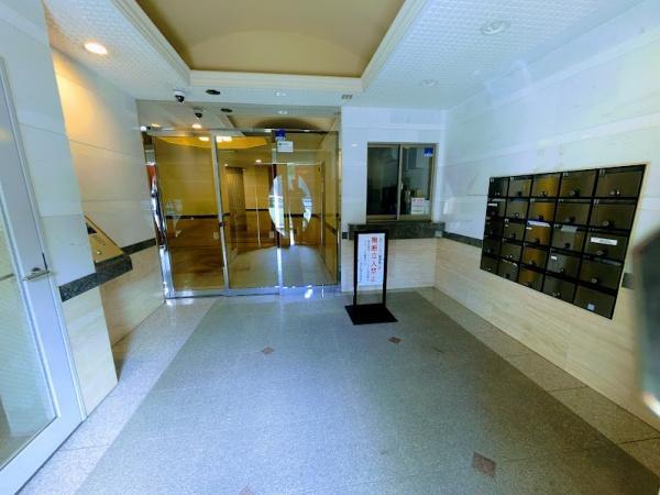 拡大写真:横浜市西区戸部町1丁目 3階303のエントランス