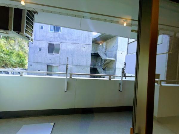 拡大写真:横浜市西区戸部町1丁目 3階303のバルコニー