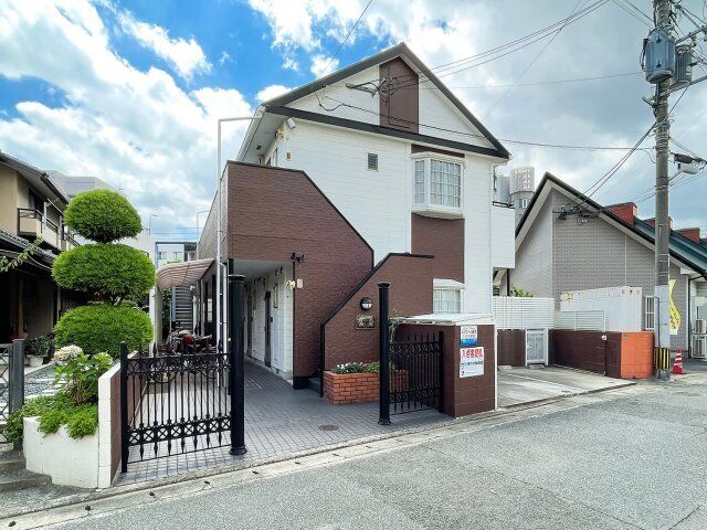 ルミエール若久の外観