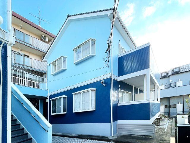 ジュネス友泉の外観