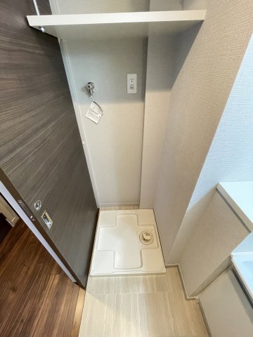 拡大写真:グランフォーレプライム六本松 5階501の洗面所