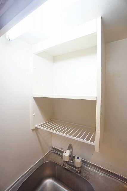 拡大写真:パームコート別府 1階102のキッチン