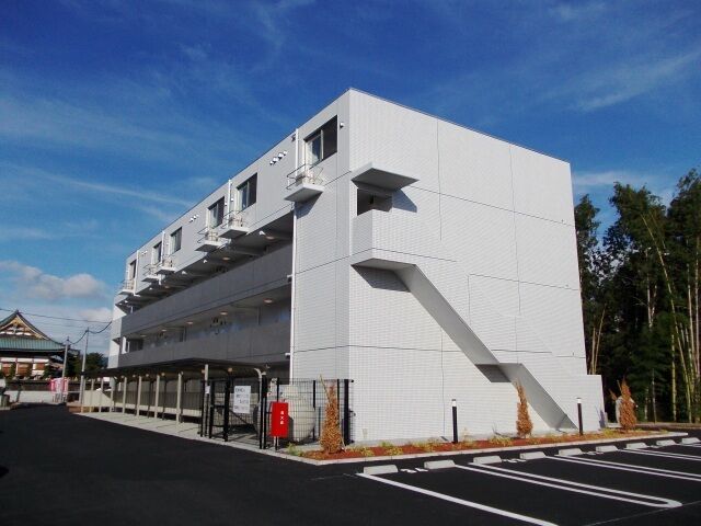 拡大写真：上尾市柏座３丁目 3階303の外観