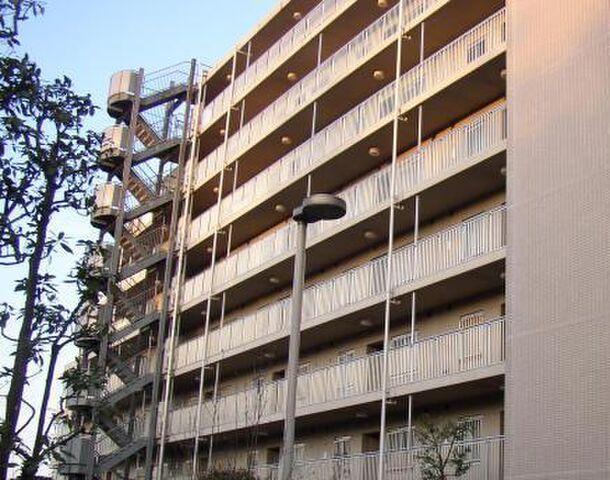 北足立郡伊奈町本町2丁目の外観
