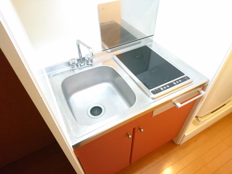 拡大写真:レオパレスさつき 2階218のキッチン