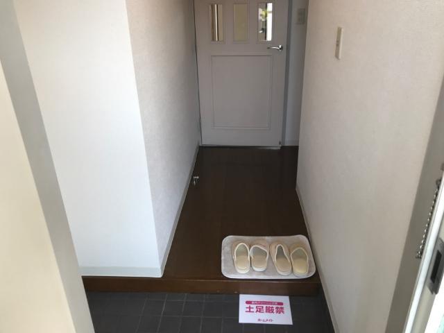 拡大写真:エコーハイツ 2階203の玄関