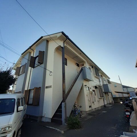 写真：プレタメゾン小山の外観