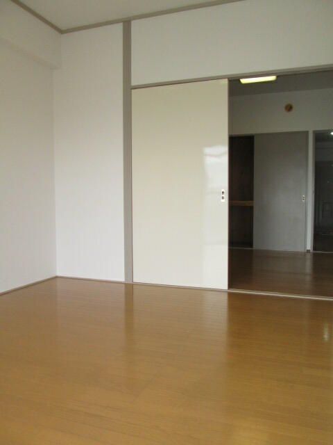 拡大写真:ハイツエコ 1階102の内装