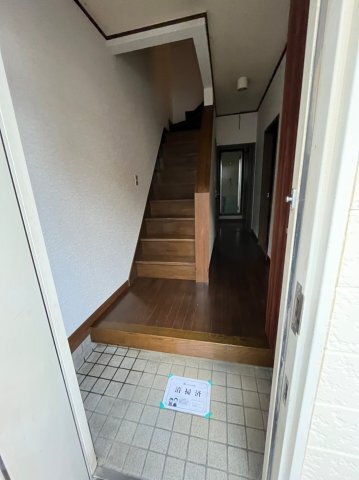 拡大写真：新座市新堀２丁目 1階M1の毎日通る玄関はこちらです