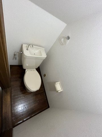 拡大写真：新座市新堀２丁目 1階M1の落ち着いたトイレです
