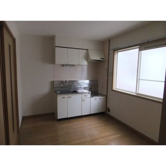拡大写真:シャトル金山 2階202のキッチン