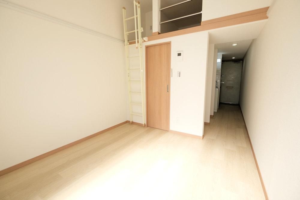拡大写真：東久留米市小山４丁目 2階205の収納