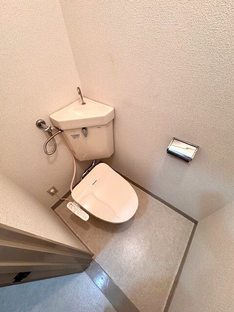 拡大写真:プレタメゾン小山 2階201のトイレ