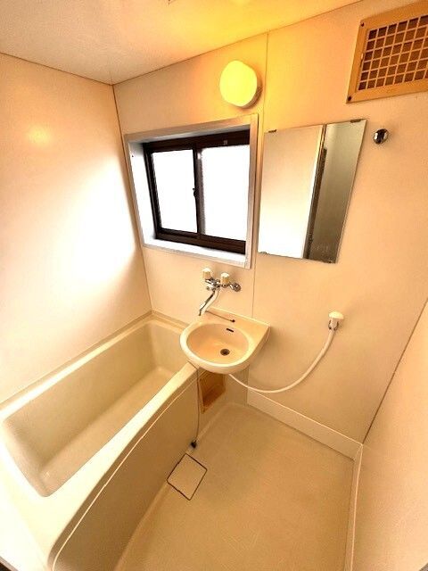 拡大写真:プレタメゾン小山 2階201の風呂